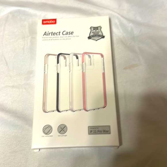 Airtect Case Military Grade Clear and Black - iPhone 11 Pro Max NEW - Picture 1 of 1